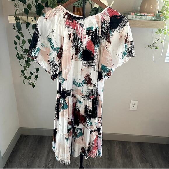 Nine West Abstract Print Tiered Mini Dress Flutter Sleeve M Artsy Boho Festival - Picture 2 of 7